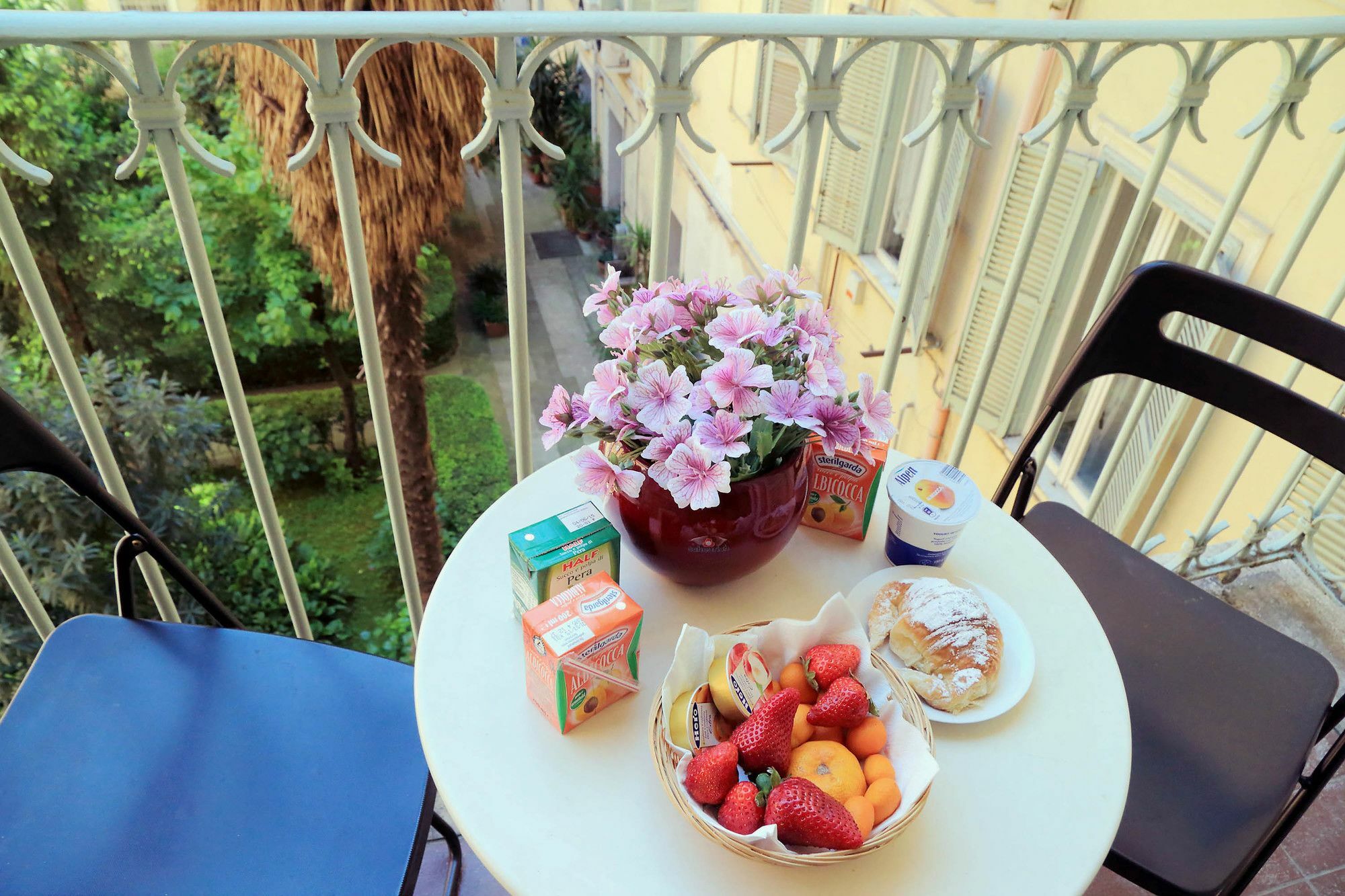 The Guesthouse โรม ภายนอก รูปภาพ