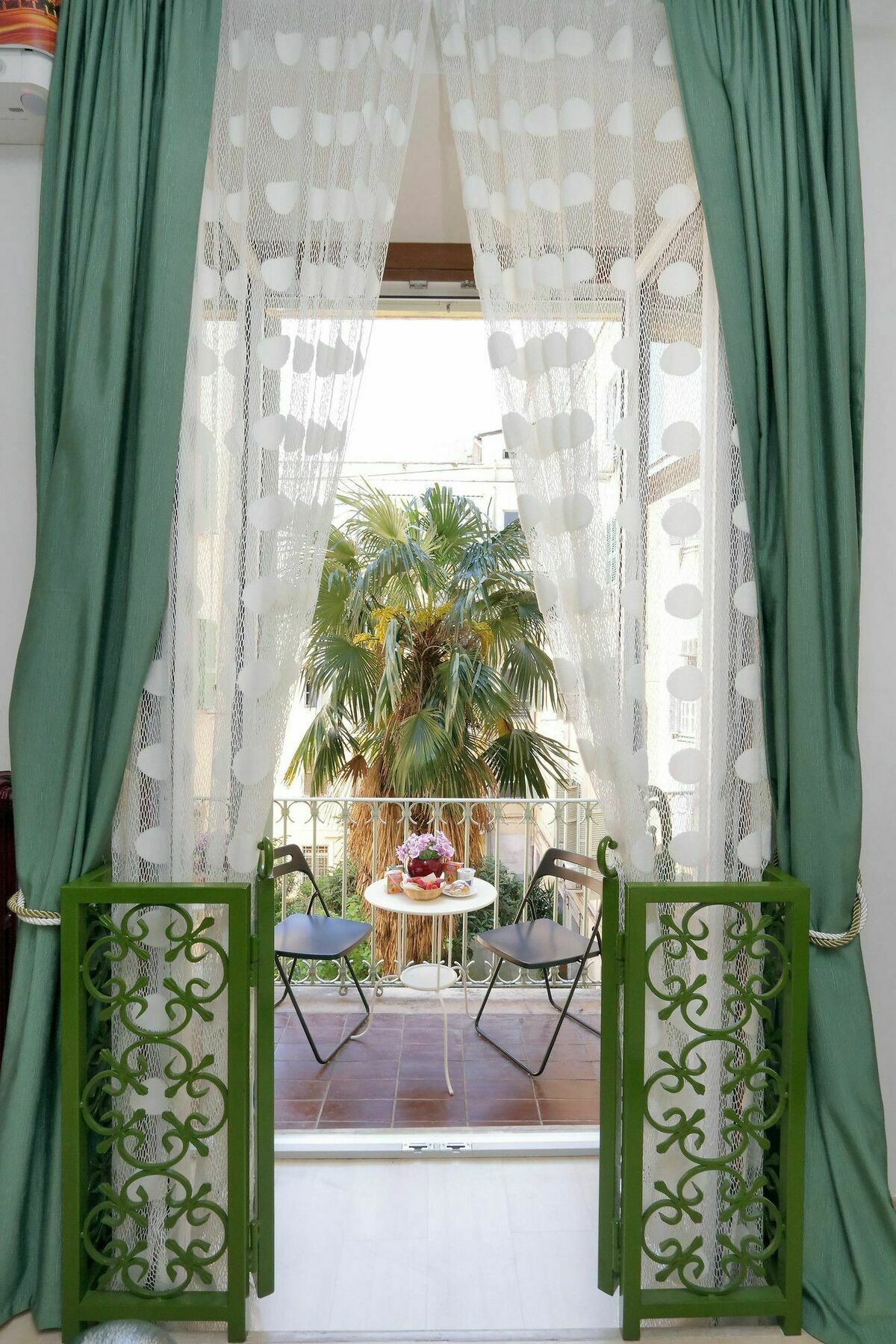 The Guesthouse โรม ภายนอก รูปภาพ