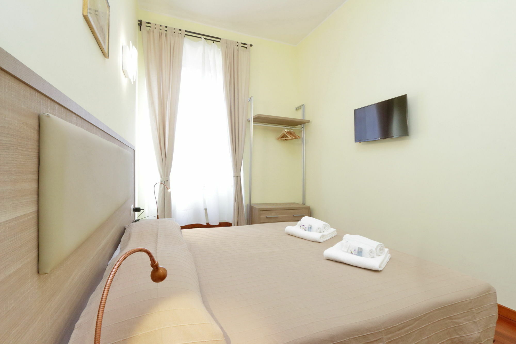 The Guesthouse โรม ภายนอก รูปภาพ