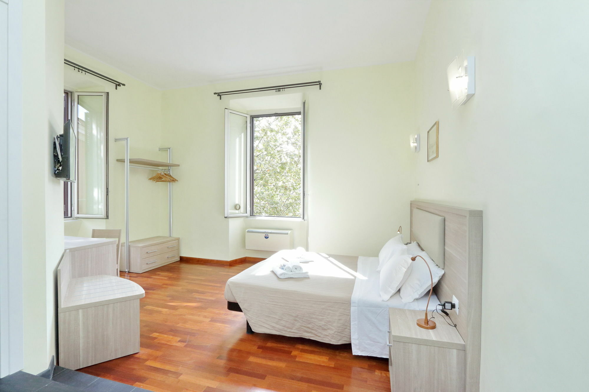 The Guesthouse โรม ภายนอก รูปภาพ