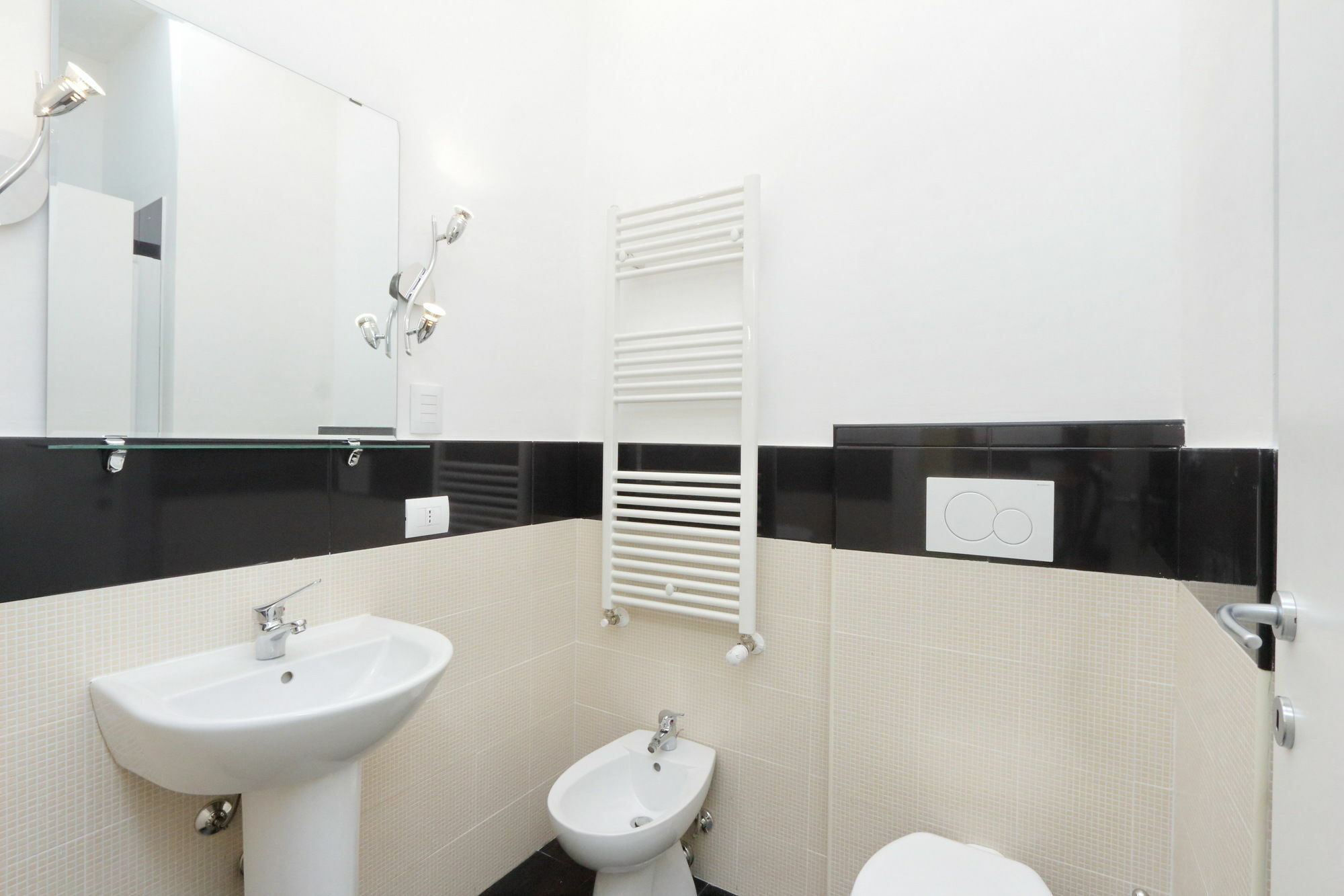 The Guesthouse โรม ภายนอก รูปภาพ