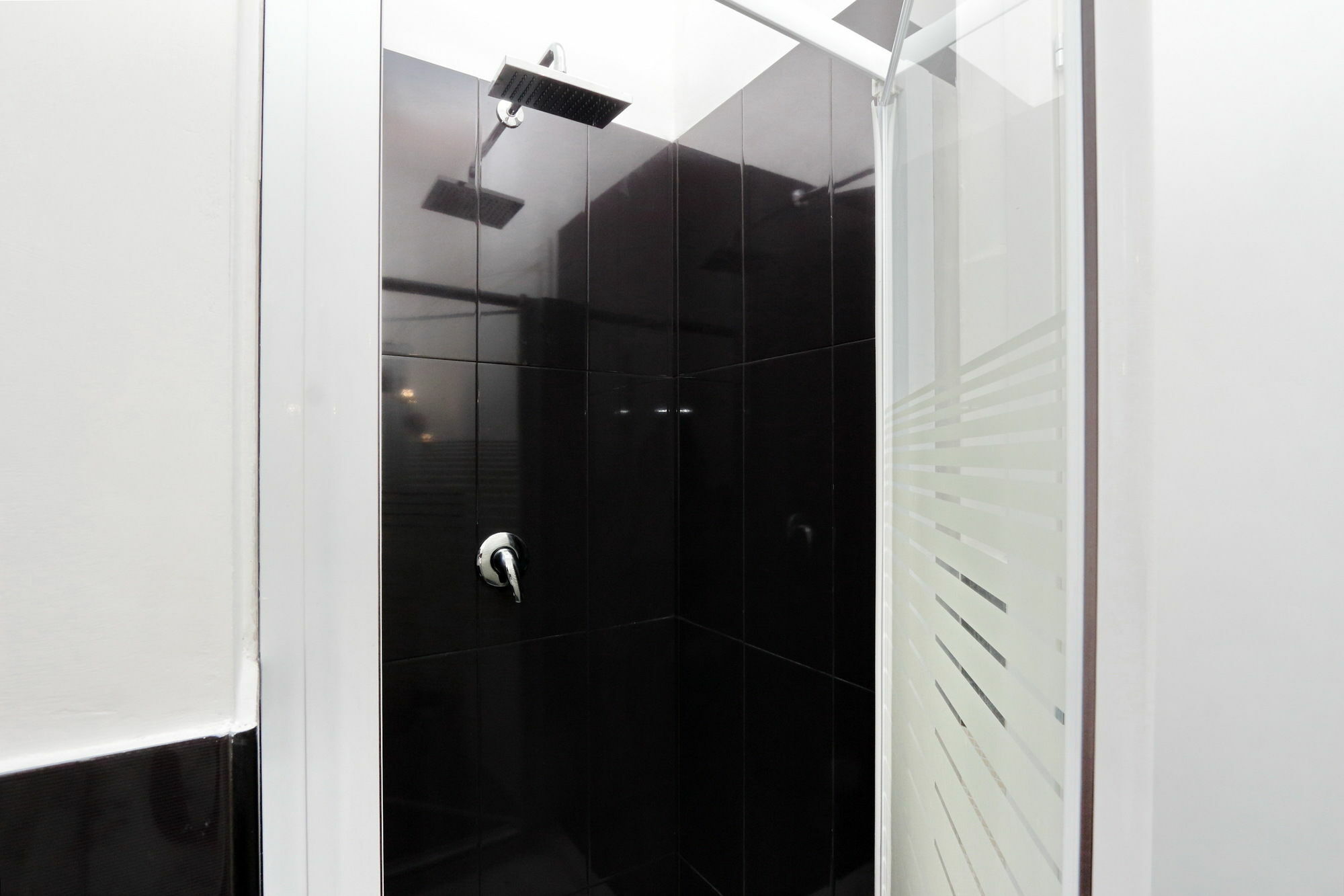 The Guesthouse โรม ภายนอก รูปภาพ